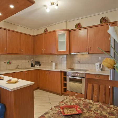 The Cozy Penthouse Piraeus